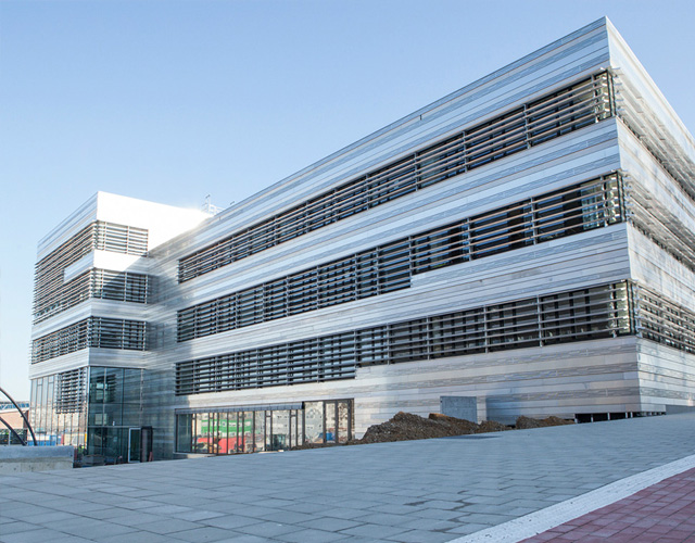 杜塞尔多夫大学